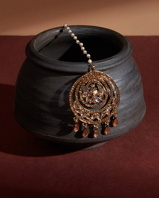 ETHNIC RUST GOLD MAANG TIKKA