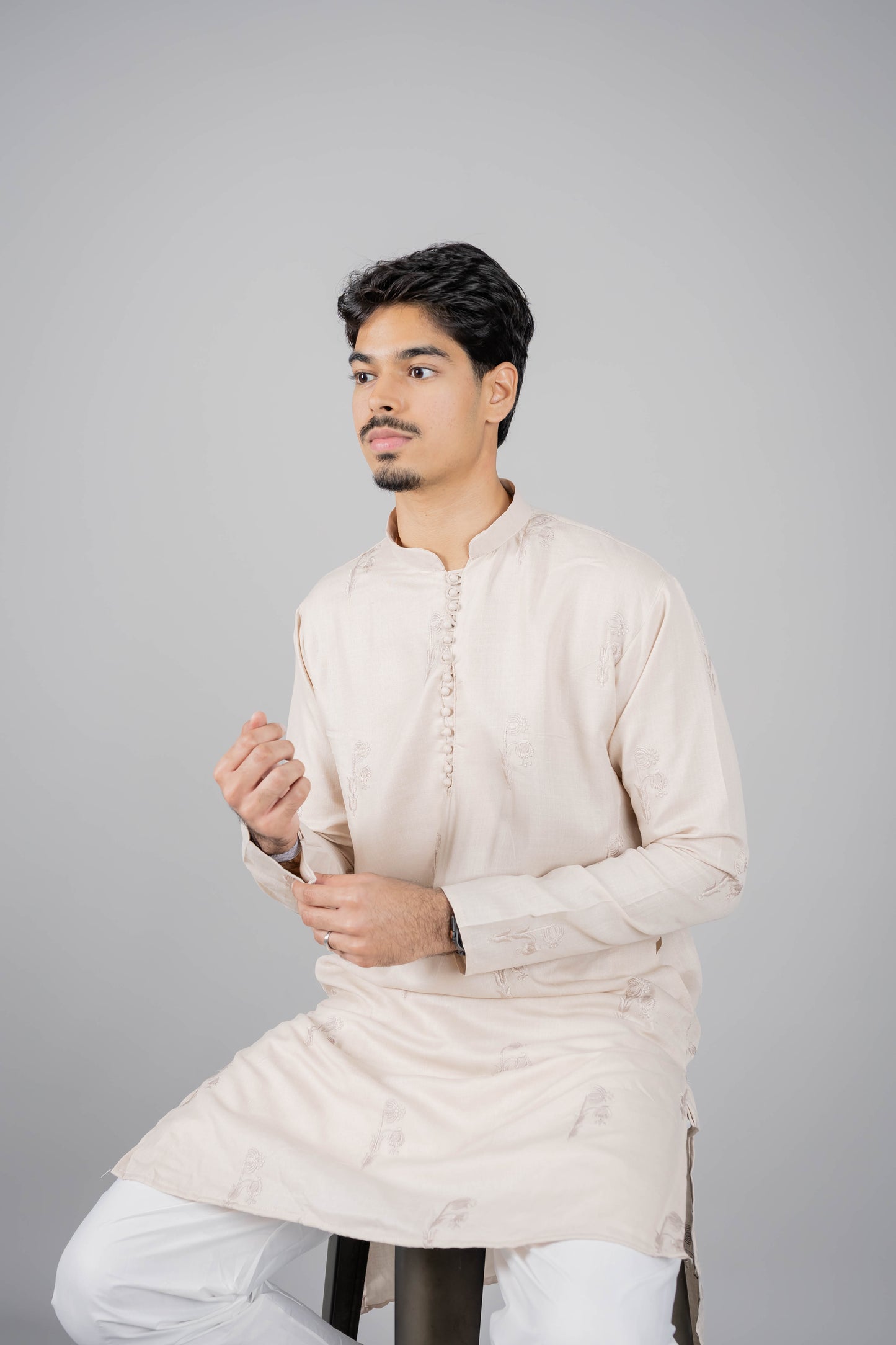 DESERT SAND - embroidered kurta