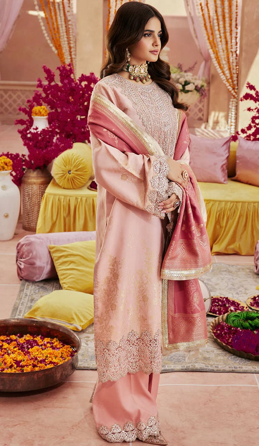 ROSY ELEGANCE